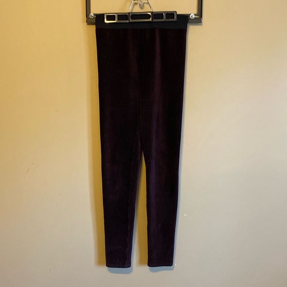Free People velvet-like pinstriped leggings / joggers. - Picture 1 of 4